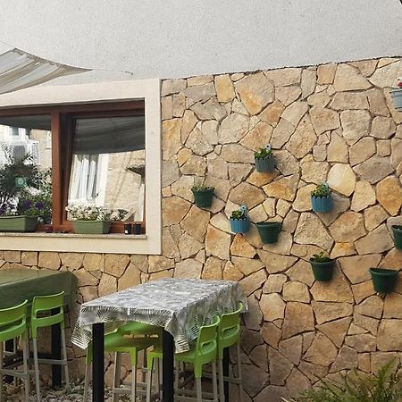 Hostel Mare Šibenik Extérieur photo