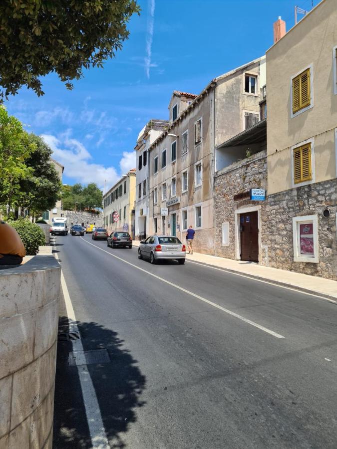 Hostel Mare Šibenik Extérieur photo
