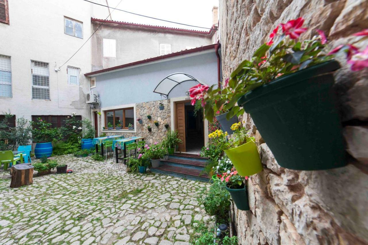 Hostel Mare Šibenik Extérieur photo
